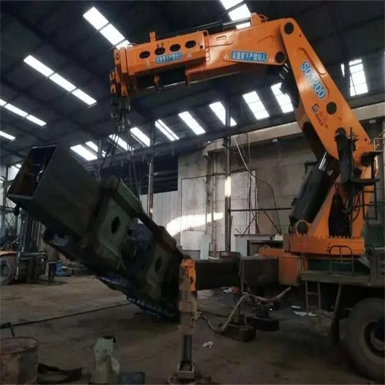 湖北200吨折臂吊出租