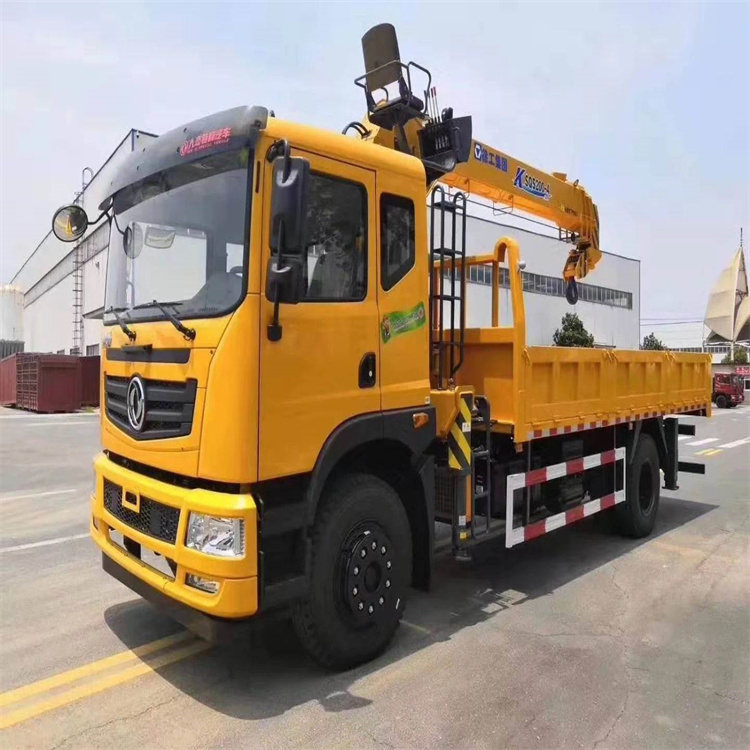 湖北附近找一辆随车吊出租