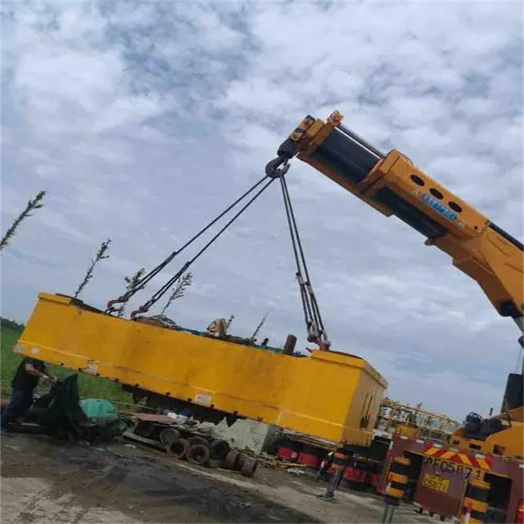 湖北随车吊吊集装箱怎么吊