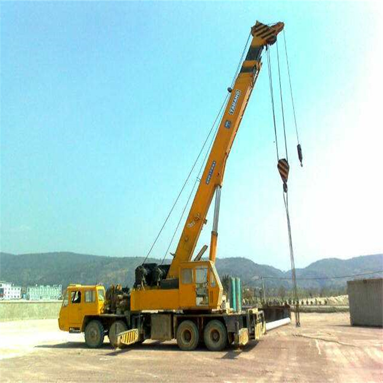 湖北小型吊车出租价格是多少